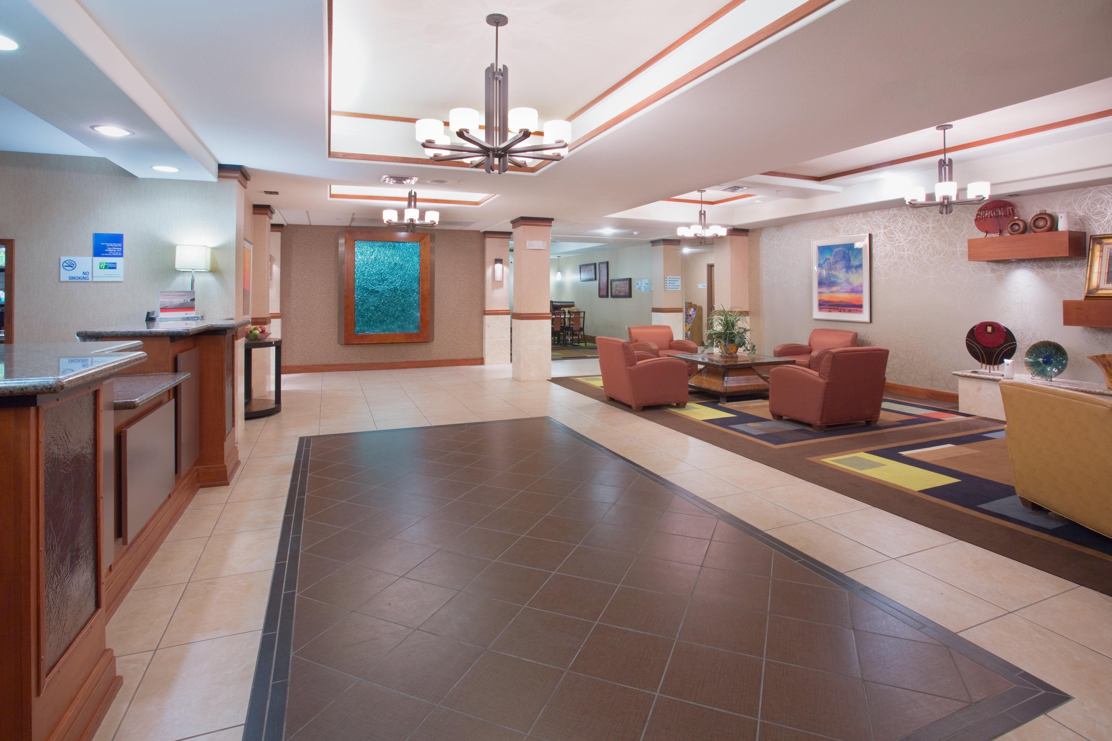 Holiday Inn Express And Suites Los Alamos Entrada Park By Ihg Екстериор снимка